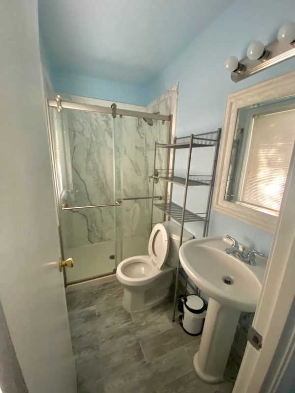 12 Annanadale in Annandale, VA - Building Photo - Building Photo