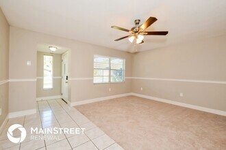 2426 Pinehurst St in Sarasota, FL - Building Photo - Building Photo