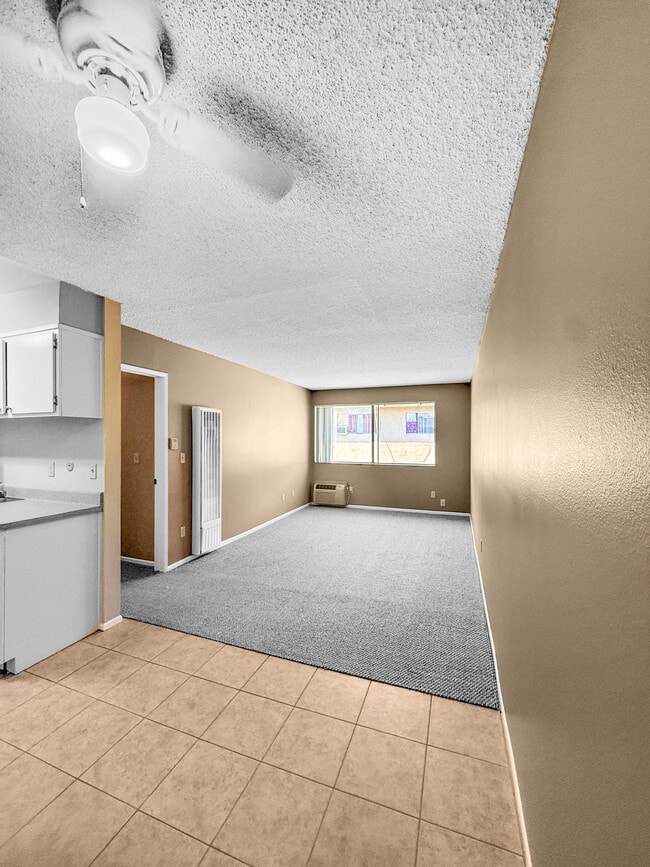 Pacific Rosemead Apartments in San Gabriel, CA - Building Photo - Building Photo