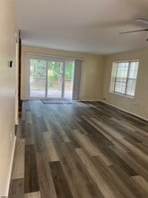 66 Shawnee Pl in Galloway, NJ - Building Photo - Building Photo