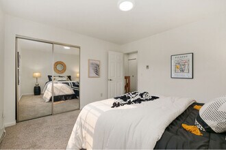 3200 Azalea Dr in Fort Collins, CO - Building Photo - Building Photo