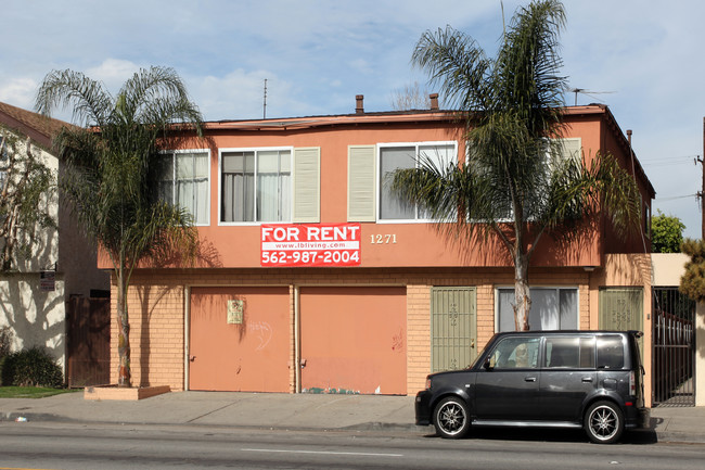 1271 E 7th St in Long Beach, CA - Foto de edificio - Building Photo