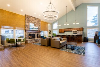 Meadow Creek in Tigard, OR - Foto de edificio - Interior Photo