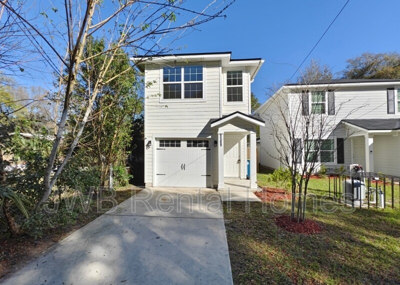 9109 India Ave in Jacksonville, FL - Building Photo