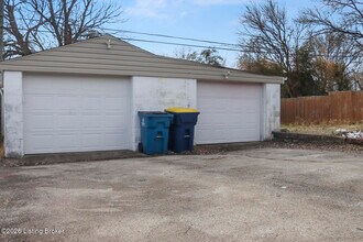 284 Granvil Dr in Louisville, KY - Building Photo - Building Photo