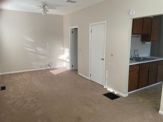 1007 Myron Ct in Ann Arbor, MI - Building Photo - Building Photo