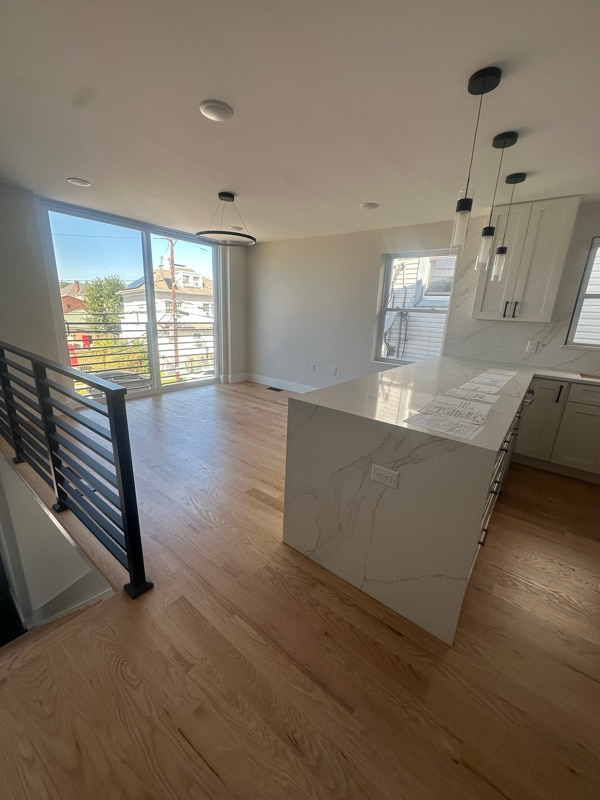 62 Hillside Ave