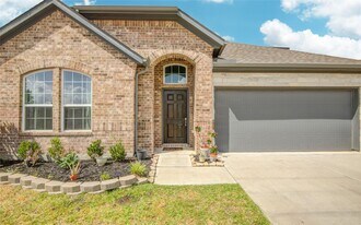 8603 Herring Ln in Cypress, TX - Building Photo