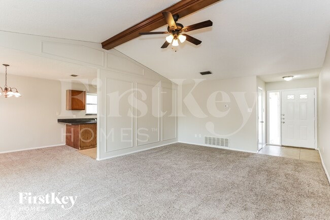 6505 Pilgrim Ln in Arlington, TX - Foto de edificio - Building Photo