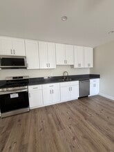 5225 Katella Rd in South Gate, CA - Building Photo - Building Photo