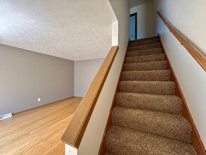 320 Carriage Ln SW in Grand Rapids, MI - Building Photo - Building Photo