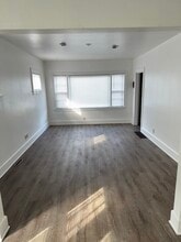 1019 Romayne Ave in Racine, WI - Foto de edificio - Building Photo