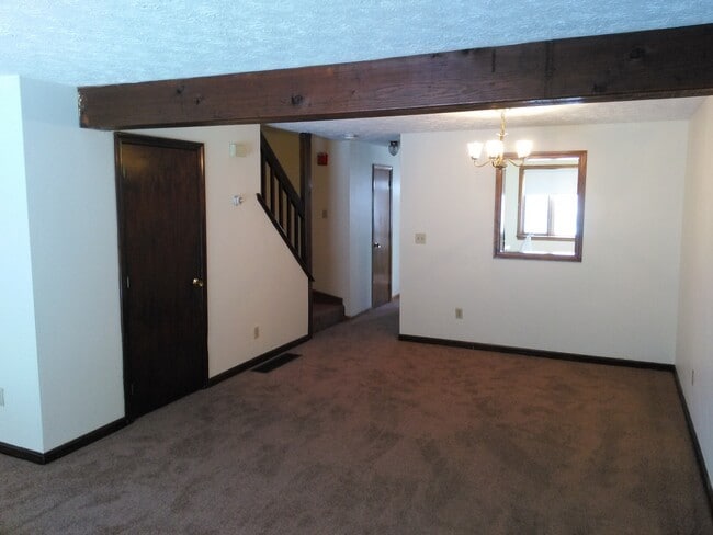 39 C Fox Meadow Rd in Leominster, MA - Building Photo - Building Photo