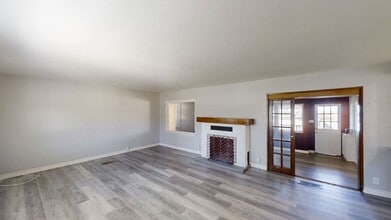 12524 Douglas St in Yucaipa, CA - Building Photo - Building Photo