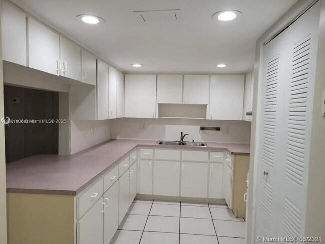 property at 1900 W 68th St