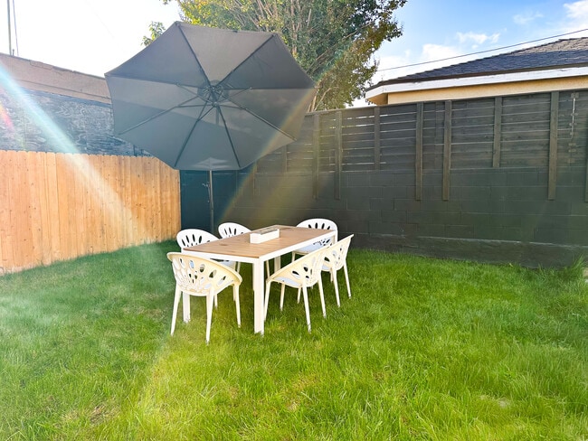 3028 1st St in Los Angeles, CA - Building Photo - Building Photo