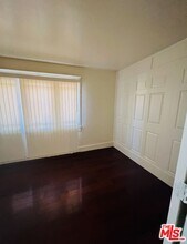 1557 W 29th St in Los Angeles, CA - Building Photo - Building Photo