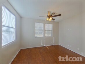 451 S Hawes Rd in Mesa, AZ - Building Photo - Building Photo