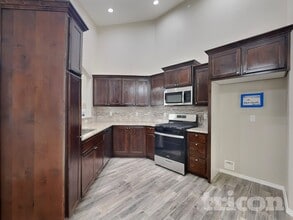 981 Firewheel Ave SW in Los Lunas, NM - Building Photo - Building Photo