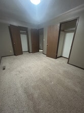 5672 Summer St in Burlington, IA - Foto de edificio - Building Photo