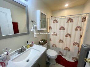 1130 Commonwealth Ave, Unit 1 in Boston, MA - Building Photo - Building Photo