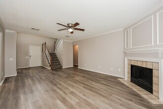 2605 Country Creek Ln in Fort Worth, TX - Building Photo - Building Photo