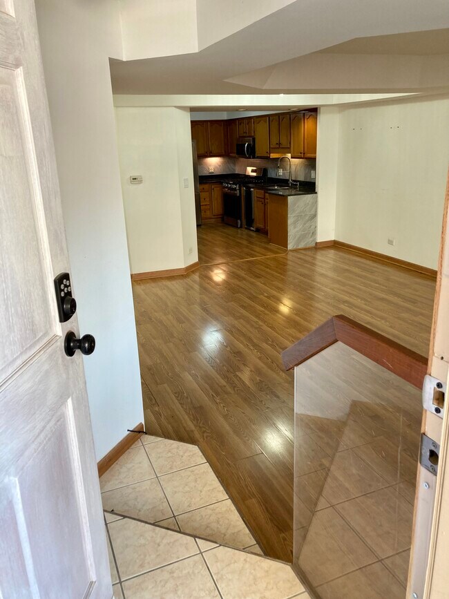 6337 Roosevelt Rd Rentals in Berwyn, IL