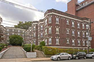 Lorraine Terrace Apartments in Allston, MA - Foto de edificio - Building Photo