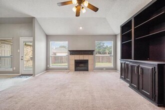 7700 Glenoaks Dr in Frisco, TX - Building Photo - Building Photo