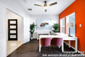 223 E Courtland Pl in San Antonio, TX - Building Photo - Building Photo