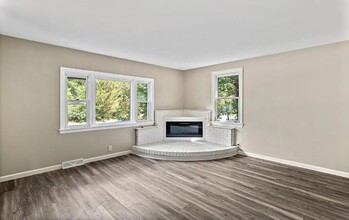 107 Bayberry Ave in Egg Harbor Township, NJ - Building Photo - Building Photo