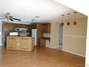 1032 S Bel Air Dr in Inverness, FL - Building Photo - Building Photo