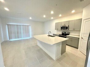 4570 Calvary Wy in St. Cloud, FL - Building Photo - Building Photo
