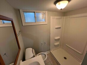 8110 Loch Raven Blvd in Towson, MD - Foto de edificio - Building Photo