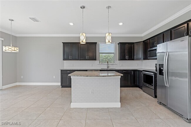 property at 19953 Beverly Park Rd
