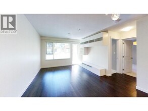 3163 Riverwalk Ave in Vancouver, BC - Building Photo - Building Photo
