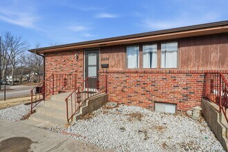 2830 S 13th St, Unit 2830 S 13th Street in Lincoln, NE - Building Photo - Building Photo