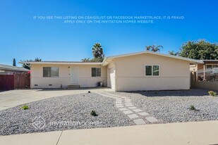 1135 Erica St in Escondido, CA - Building Photo