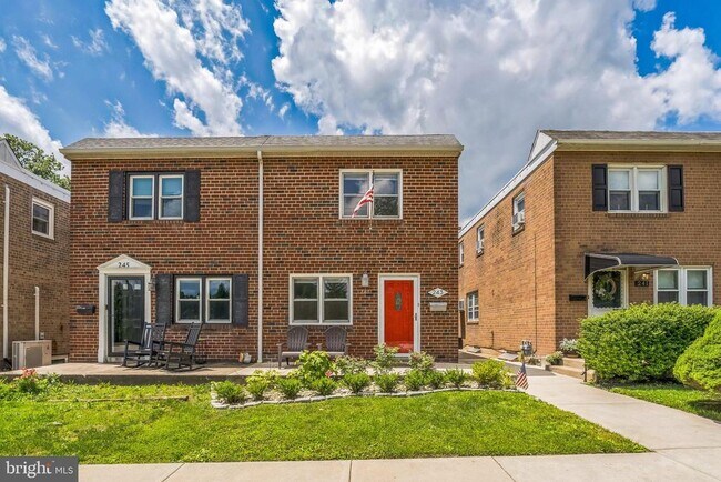 property at 243 E 12th Ave