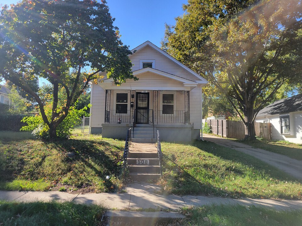 508 S Huttig Ave in Independence, MO - Building Photo