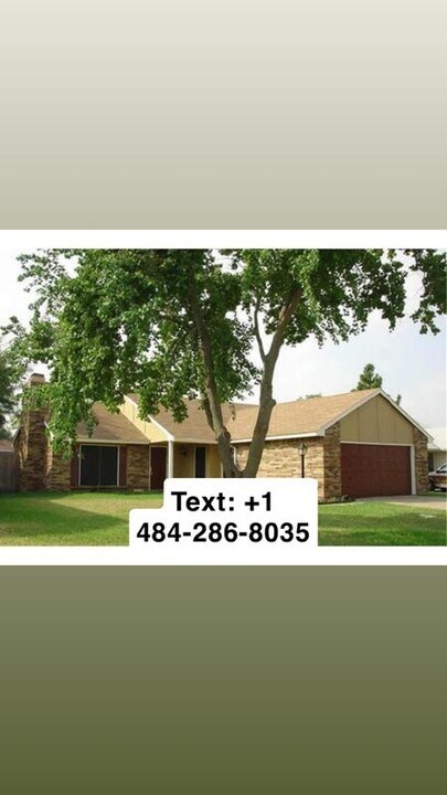 1713 Lewis Trail in Grand Prairie, TX - Building Photo
