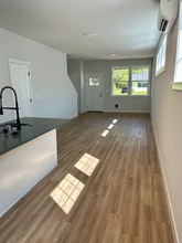 518 E Sunset Dr in Bellingham, WA - Building Photo - Building Photo