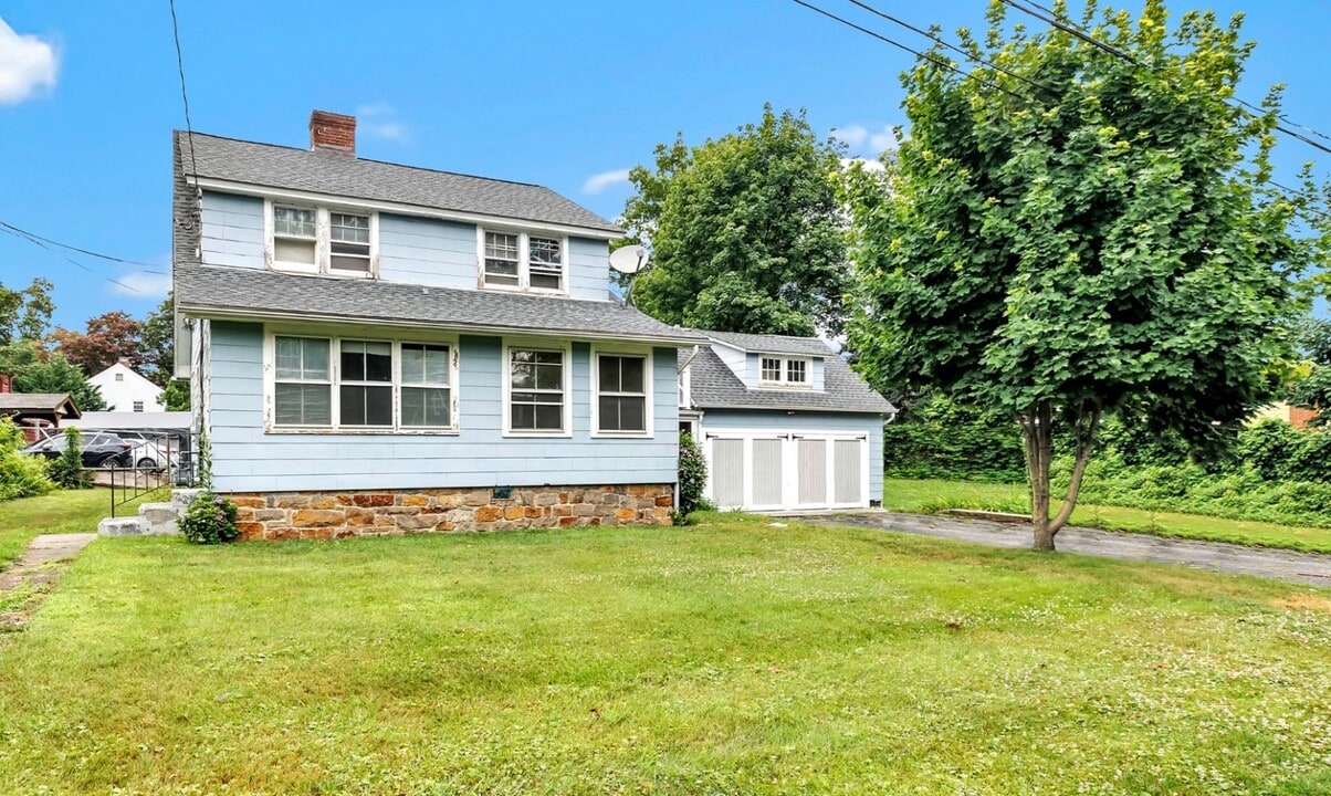 2 Scofield Pl in Norwalk, CT - Building Photo