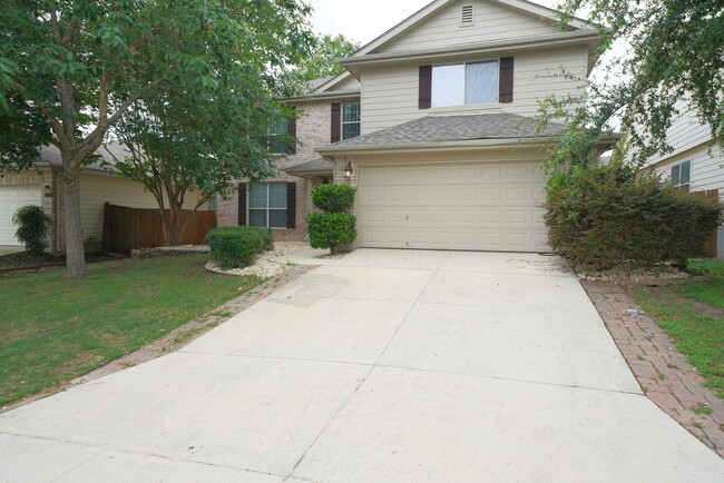 11614 Huisache Daisy in San Antonio, TX - Foto de edificio - Building Photo