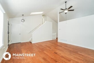 4008 Thompson Ave in Grove City, OH - Building Photo - Building Photo