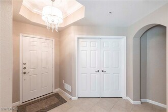 9508 Ironstone Terrace in Naples, FL - Foto de edificio - Building Photo