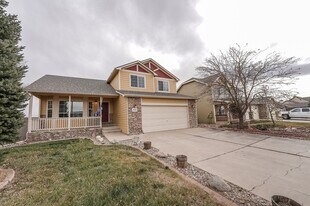 Spacious 3 bed, 2.5 bath home located in Wellington, CO in Wellington, CO - Building Photo