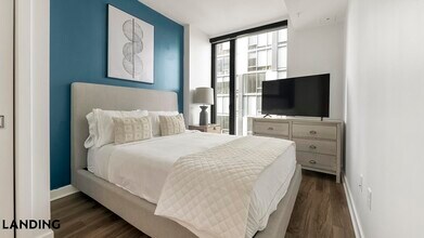 1320 4th St NE, Unit 511 in Washington, DC - Building Photo - Building Photo