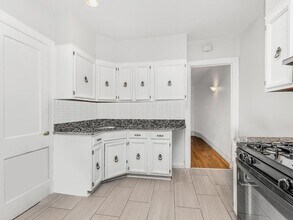 48 Tibbetts Rd in Yonkers, NY - Building Photo - Building Photo