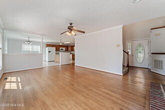 219 Newport Drive in Jacksonville, NC - Building Photo - Building Photo